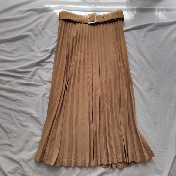 WConcept Andersson Bell Lucy Belted Pleats Skirt Beige - Picture 4 of 8